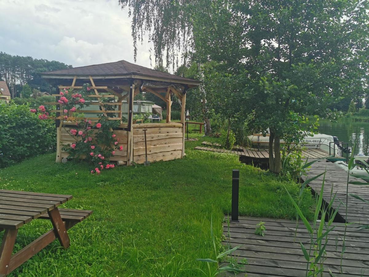 Hotel Zlota Rybka Lubniewice Extérieur photo