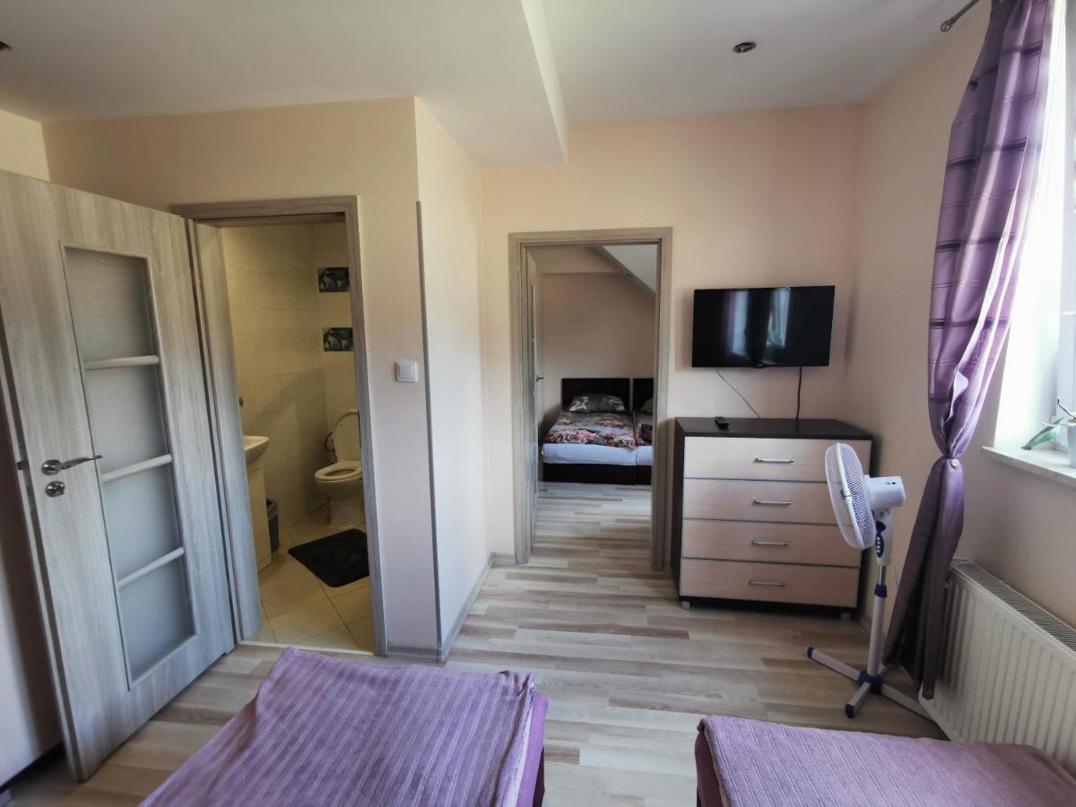 Hotel Zlota Rybka Lubniewice Extérieur photo