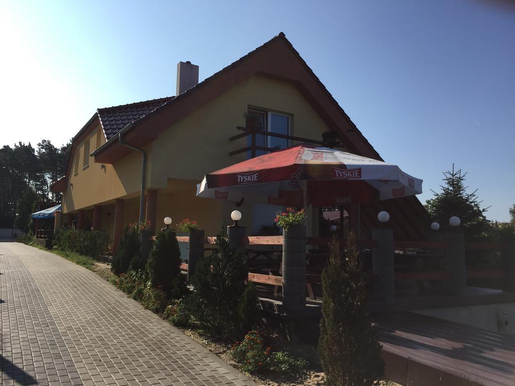 Hotel Zlota Rybka Lubniewice Extérieur photo